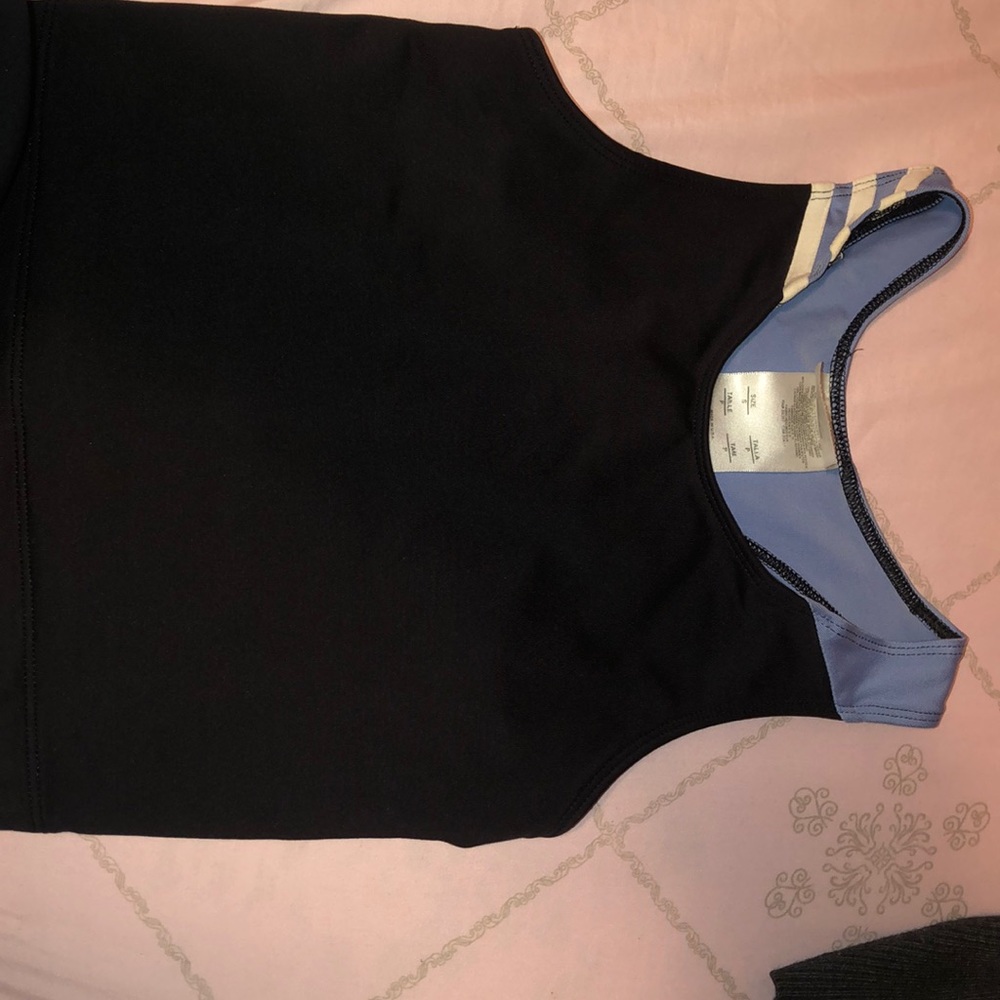 workout shirt